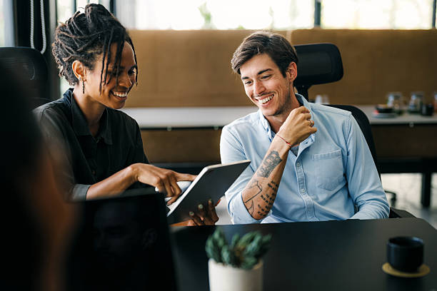 Qué servicios ofrece una agencia de inteligencia artificial Beneficios de Implementar Soluciones con una Agencia de IA